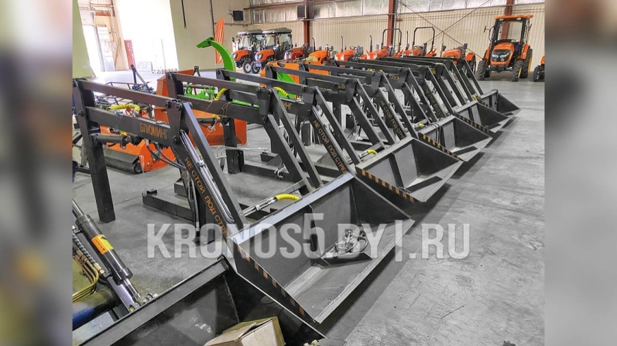 Фронтальный погрузчик Блюминг БЛ-320